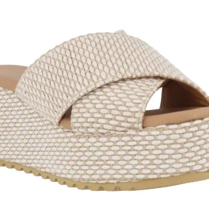 Sandalias bicolor blanco beige con plataforma