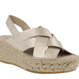 Alpargatas de tiras entrelazadas en metalizado platino