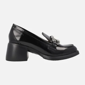 Mocasines Wonders Fly Kimba en florentik negro con adorno metálico