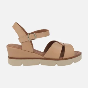 SANDALIAS DE PIEL CAMEL CON PLATAFORMA