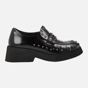 Mocasines Brad con detalle de remaches y suela volumen