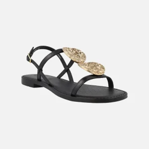 Sandalias planas negras con adornos en dorado Maddalusia