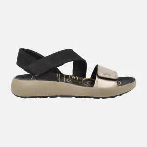 Sandalias de tiras con cierre de velcro en combinado negro y oro