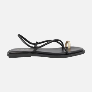 Sandalias planas de piel Katia con pieza dorada para dedo