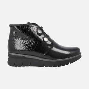 Botines negros en piel grabada coco charol con cierre de botones