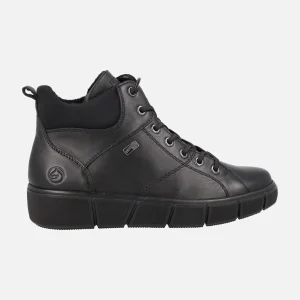 Botines negros de piel con membrana impermeable