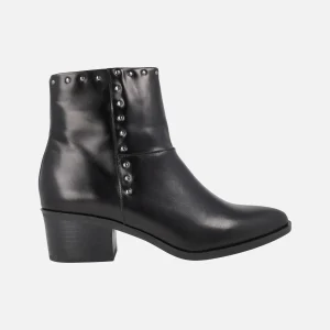 Botines lisos en tacón medio con tachas para mujer