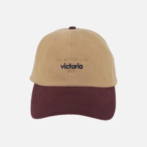 Gorras Paño y logo Victoria