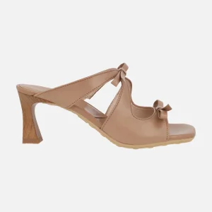 Sandalias destalonadas de piel Rosa con detalle de lazos