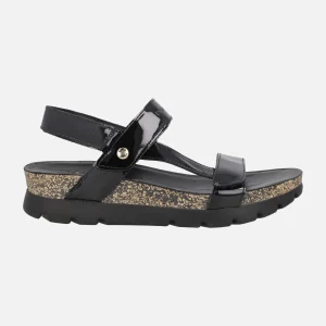 Sandalias Selma en charol negro con cierre de velcros