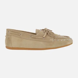 Náuticos de serraje con remaches plateados