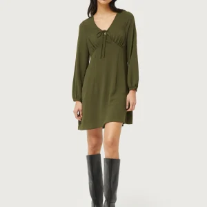 Vestido corto de crepé verde caqui