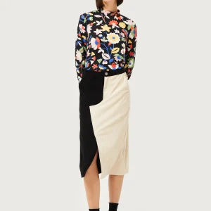 Falda midi de pana blanca y negra