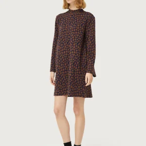 Vestido corto con estampado floral azul