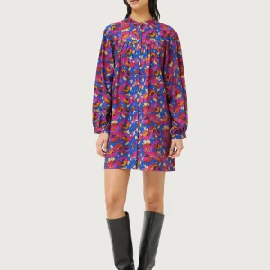 Vestido corto con estampado floral Dewberry