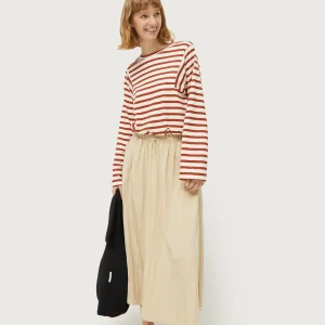 Falda midi en tejido técnico beige