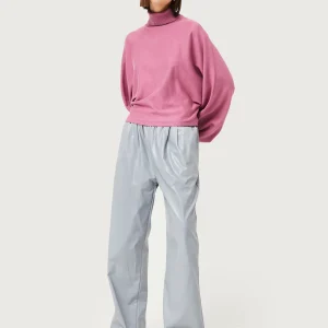 Pantalón de piel sintética gris