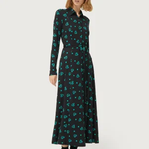 Vestido largo camisero con estampado de corazones verdes