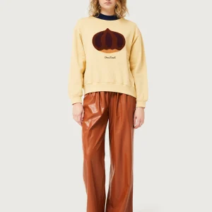 Sudadera con print de castaña beige