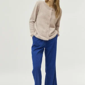 Cárdigan de punto con textura rosa