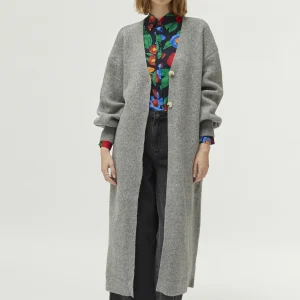 Abrigo largo cuello pico gris