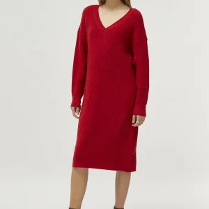 Vestido midi cuello pico rojo