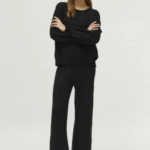 Jersey detalle puños negro