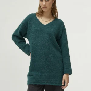 Jersey largo cuello pico verde