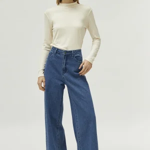 Top cuello mock blanco