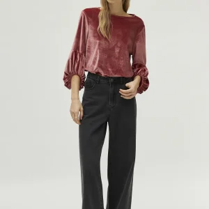 Top de terciopelo manga abullonada rosa