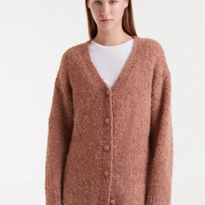 Chaqueta larga con textura camel