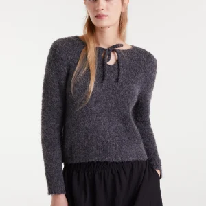 Jersey punto con textura gris