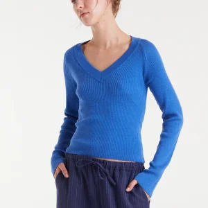 Top punto canalé azul