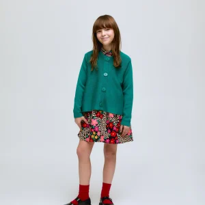 Cárdigan de niña verde de punto fino con botón grande