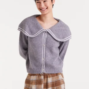 Cárdigan cuello marinero gris