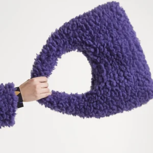 Bolso de mano Faux Fur morado