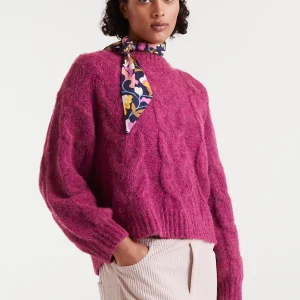 Pañuelo crepé ligero con estampado Baboushka