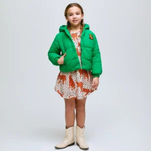 Abrigo unisex acolchado de color verde con leopardo bordado