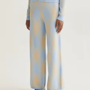 Pantalón punto con estampado rombos azul