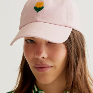 Gorra rosa con bordado de tulipán