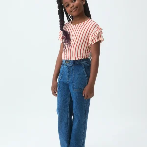 Camiseta de niña con estampado de rayas rojas