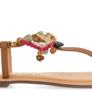 Sandalias de piel color cuero con pedrería Collan