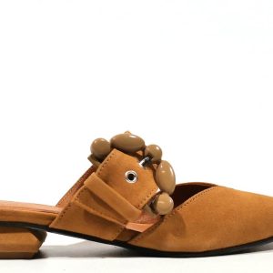 Zapatos destalonados Arabella con adorno de hebilla